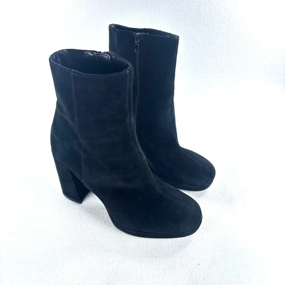 Steve‎ Madden Black Suede Boots Sz 10 Block Heel Ankle Zip 90s Whimsigoth Goth